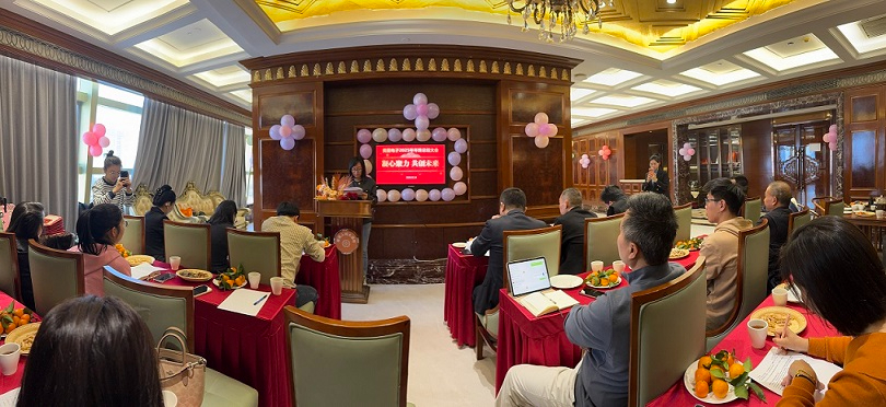 Jüngste Firmenblogs über Die jährliche Gala von Meigaolan Electronics wurde erfolgreich abgeschlossen