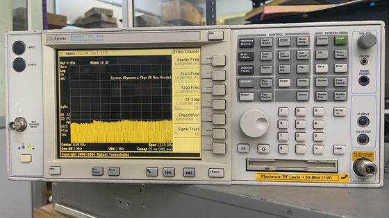 kaufen Multi Szenen-Spektrumanalysator Rackmount Keysight Agilent E4445A Online-Herstellung
