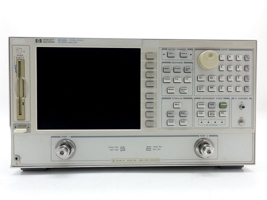 kaufen Gebrauchter Keysight Agilent 8722D Mikrowellen-Vektor-Netzwerkanalysator mit 50 MHz bis 40 GHz Frequenz und 105 dB Dynamikbereich im Rackmount-Format Online-Herstellung