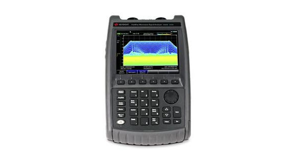 kaufen N9963B FieldFox Mikrowellen-Spektrumanalysator Handheld 54 GHz mit 120 MHz Bandbreite Online-Herstellung