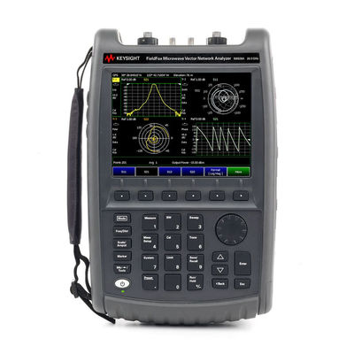 kaufen Tragbarer Keysight N9928A FieldFox Handheld Vektor-Netzwerkanalysator mit 26,5 GHz Frequenz und Dual-Port VNA-Fähigkeit Online-Herstellung