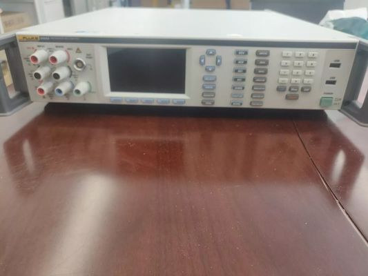 kaufen Fluke 8508a Referenzmultimeter 77 μV/V Wechselspannung Relative Genauigkeit für präzise industrielle Messungen Online-Herstellung