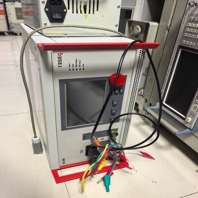 kaufen Teseq NSG 3060 Transienten-Generator EMV-Prüfgerät für Spannungseinbrüche, sinusförmiges Rauschen und Magnetfeld-Störfestigkeitsprüfung mit synchronisierten Funktionsgeneratoren Online-Herstellung
