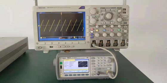 Analog-digitaler Kanal Tektronix DPO3034 Oszilloskop-300MHz 2.5GS/S 4
