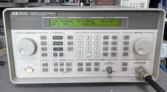 Keysight Agilent 8648C synthetisierte Signal-Generator 9KHz zu 3200 MHZ Benchtop/Rackmount