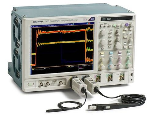 Tektronix DPO7104C Digitales Phosphor-Oszilloskop 1 GHz 4 Ch 10 GS/S zur Analyse von Signalen