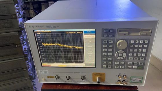 Signal-Quellanalysator Agilent Keysight E5052A 10 MHZ - 110 Gigahertz-Phasen-Geräusch-Maß