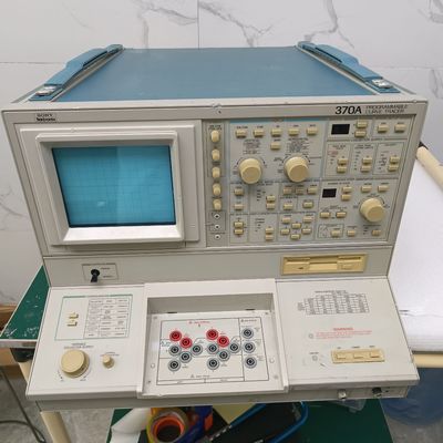Tektronix 370a Programmierbarer Kurvenverfolgungsgerät hochauflösende 3,5-Zoll-MS-DOS