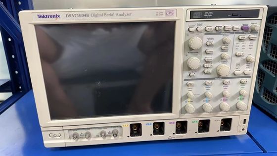 Tektronix DSA71604B Oszilloskop 16 GHz 4 Ch 50 GS/S Gebraucht