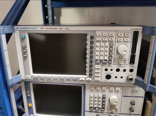 Gebrauchter Rohde & Schwarz ESPI7 EMI-Messempfänger 9 kHz bis 7 GHz CISPR-konformer EMI-Vorprüfempfänger