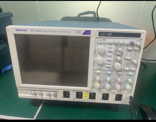 Gebrauchtes vorgefertigtes Tektronix DPO72004C Digitales Phosphor-Oszilloskop 20 GHz 4 analoge Kanäle