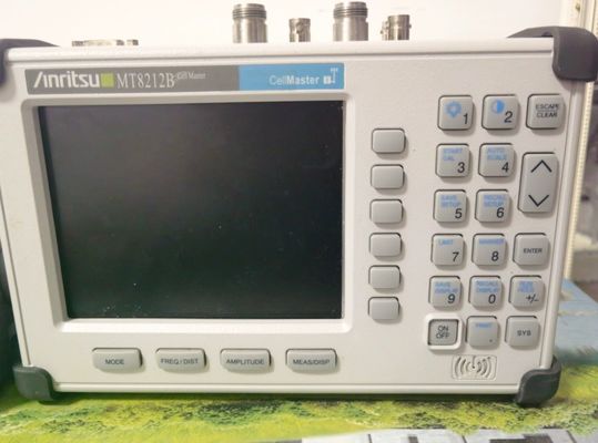 Anritsu MT8212B Kabel- und Antennenanalysator 25 MHz bis 4 GHz Spektrumanalysator