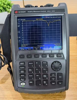 Tragbarer Keysight Agilent N9952A FieldFox Handheld Mikrowellen-Analysator mit 50 GHz und Vektor-Netzwerkanalysator