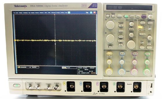 Tektronix DSA72004C Digitales Oszilloskop 4 Kanäle 20 GHz Digitales Oszilloskop DSA72004C
