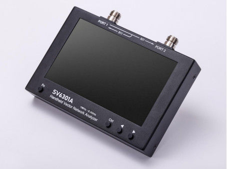 Vollständige Arbeitsbedingungen SYSJOINT SV6301A Handheld-Vektornetzanalysator 1M-6.3GHz 7-Zoll-IPS-LCD für genaue Messungen
