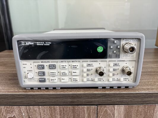 Keysight 53131A Universalzähler mit 225 MHz Frequenz 10stelliger Auflösung und GPIB-Schnittstelle